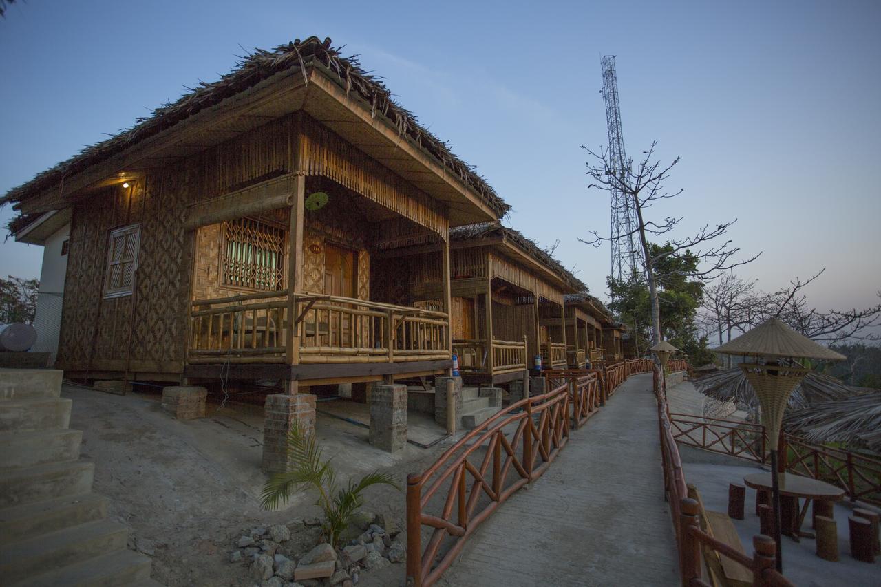 Jl Lodge Ngwesaung Bagian luar foto